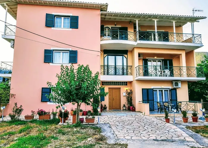 Lefteris 3*